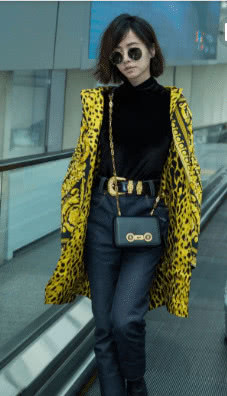 蔡依林扎两小辫清新减龄,穿改良版旗袍韵味十足,一改往日性感风