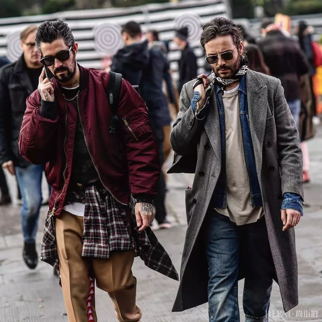 冬季多利用叠穿，玩出不一样的层次风格！