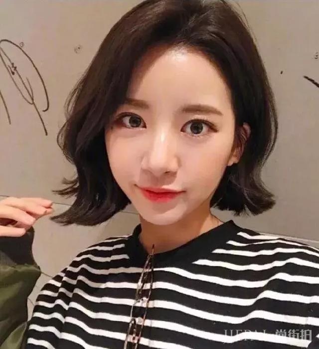 合的发型总能有“换脸”的感觉!