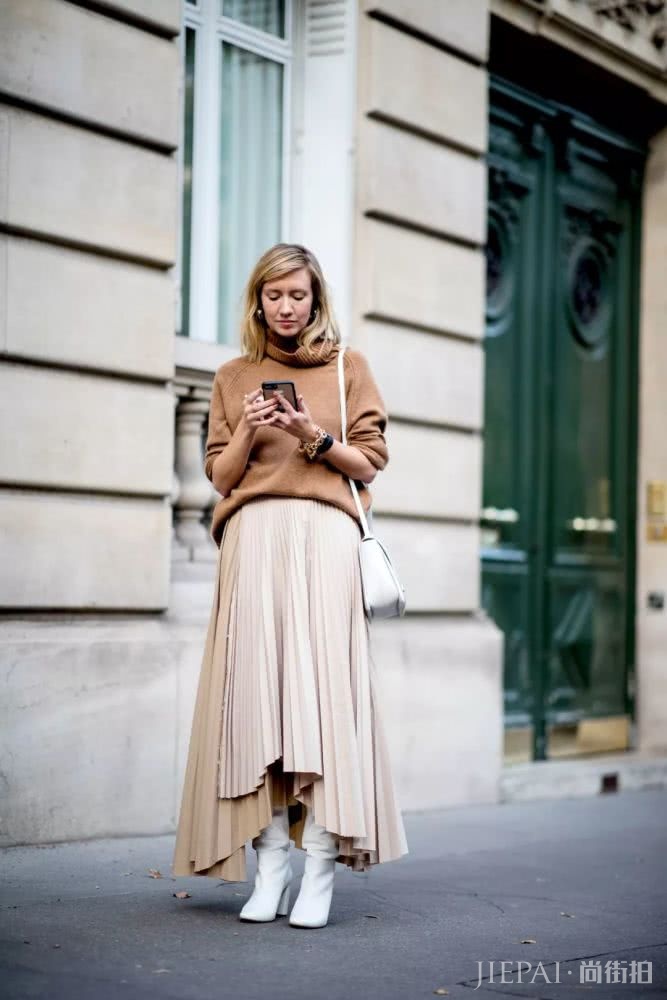 冬日毛衣最显身材的穿法 看看这一篇就明白了