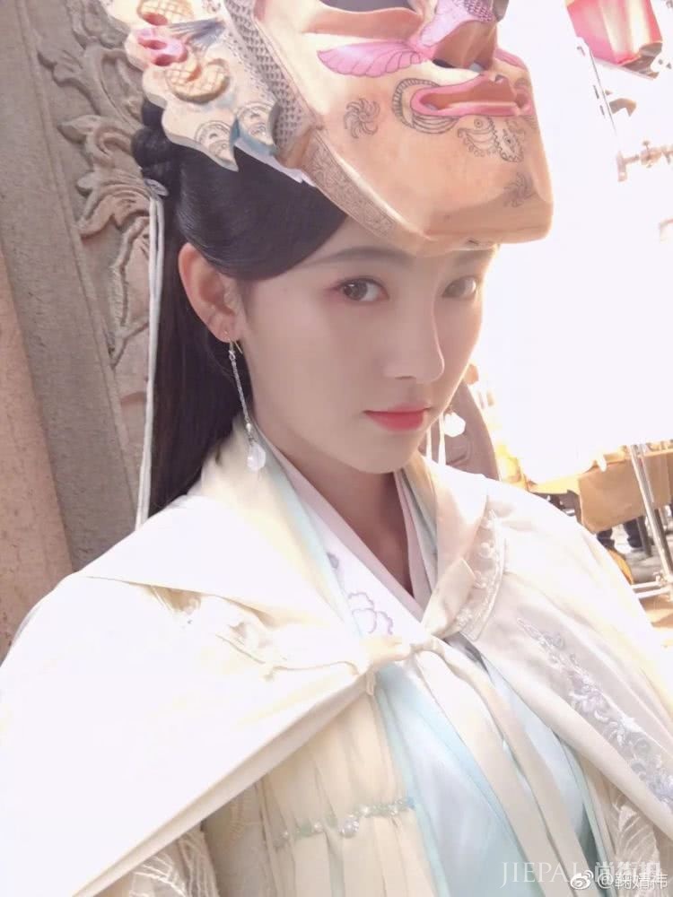 鞠婧祎亮相《国风美少年》!单眼皮也能轻松驾驭古风妆容