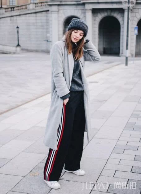 避开雷区 大衣+阔腿裤这样穿显矮又显胖!