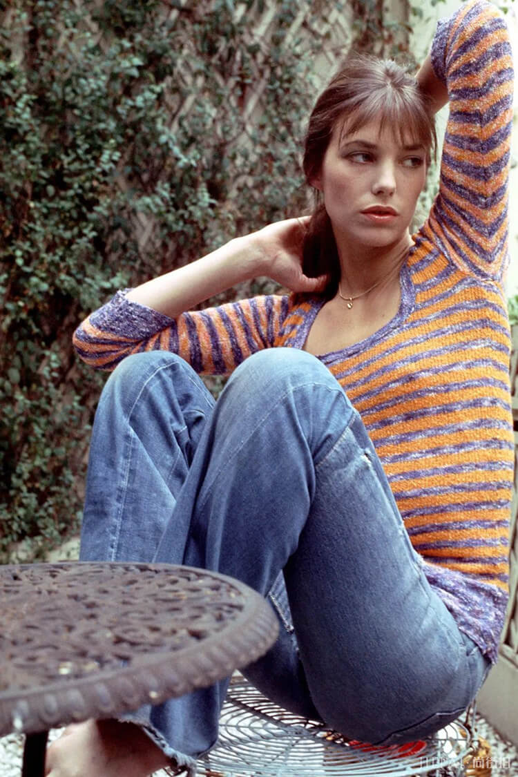 拎爱马仕的人，穿牛仔裤原来也这么贵气