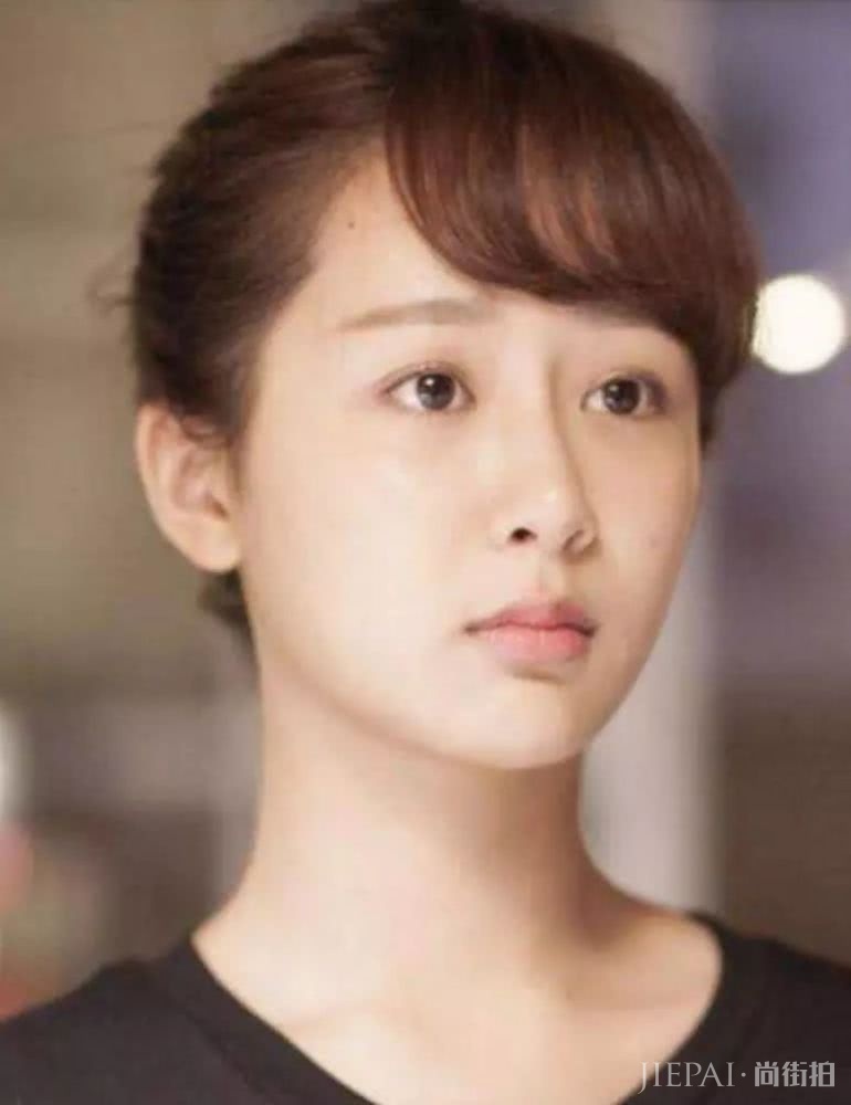 一字眉这么土,现在流行的“微峰眉”好看炸了!