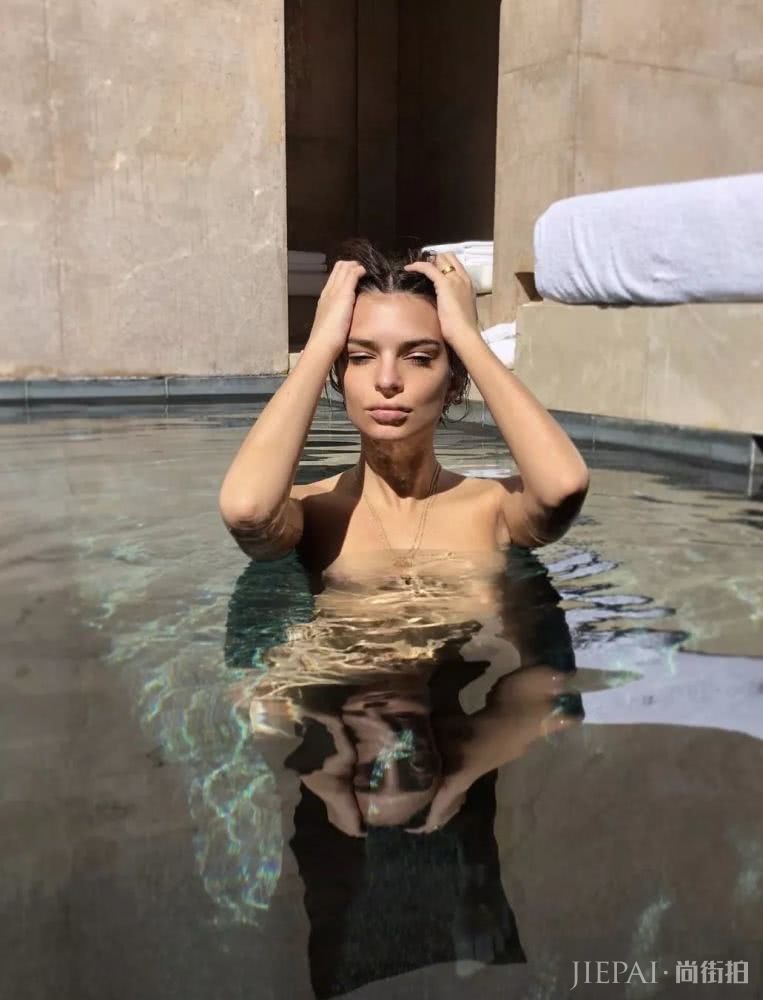 6个最火的拍照姿势，不修图也有大长腿！