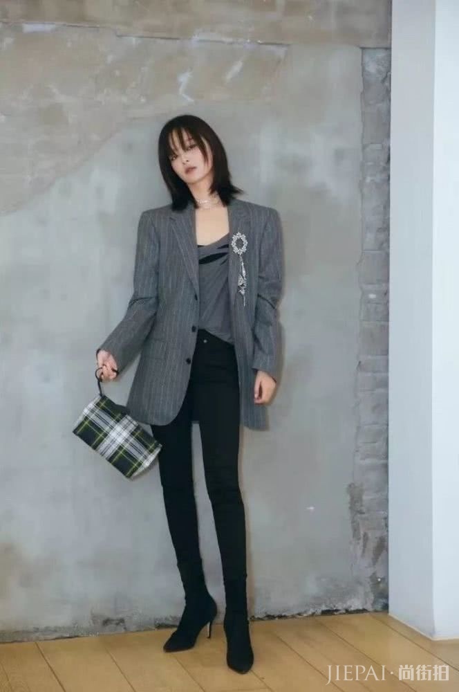 趁这些发型还没火起来,赶紧拿去找Tony,个个显脸小不挑人