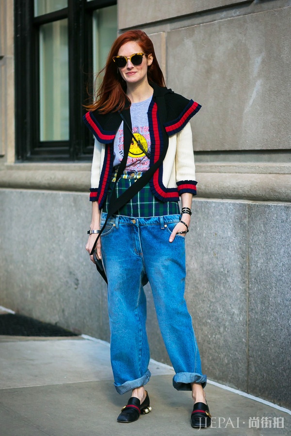 时尚编辑泰勒·托马西 (Taylor Tomasi) 精彩街拍集锦:最会“作妖”的女人,再浮夸的风格也能不抓马!