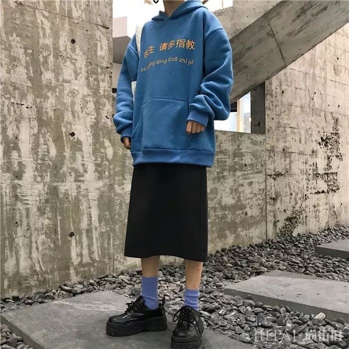 今年超流行的颜色，百搭时髦还显白显气质