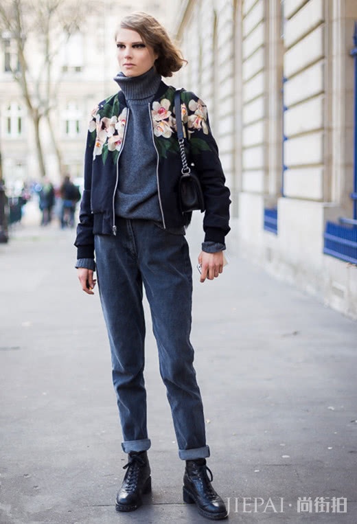 秋冬学会牛仔裤+马丁靴,经典帅气