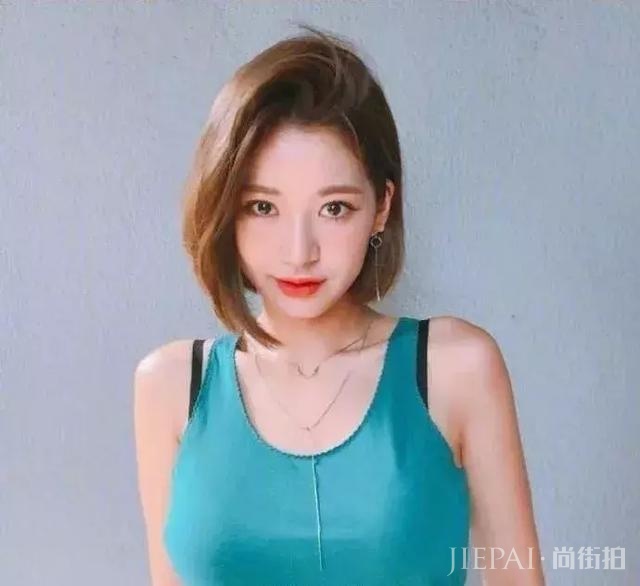 合的发型总能有“换脸”的感觉!