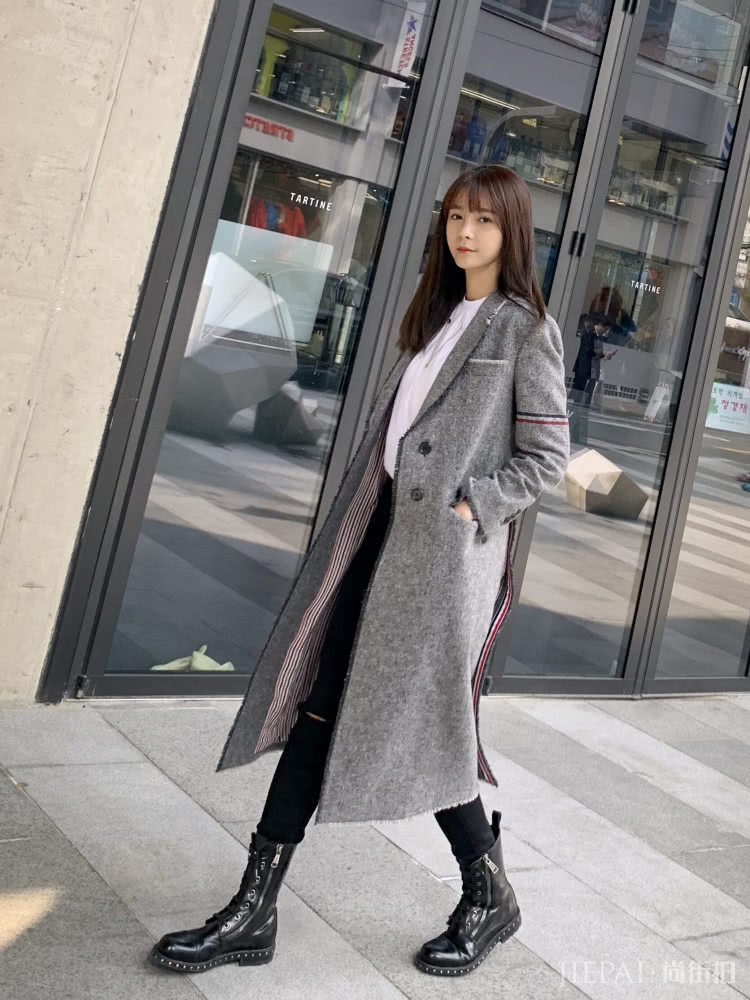 别再穿破洞裤啦，沈梦辰穿上它大长腿也能变小矮子