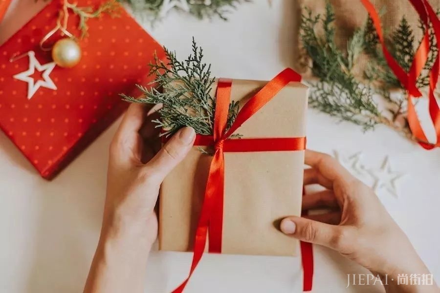 Dior棒棒糖,LANCME字母饼干,19年春季彩妆美到犯规