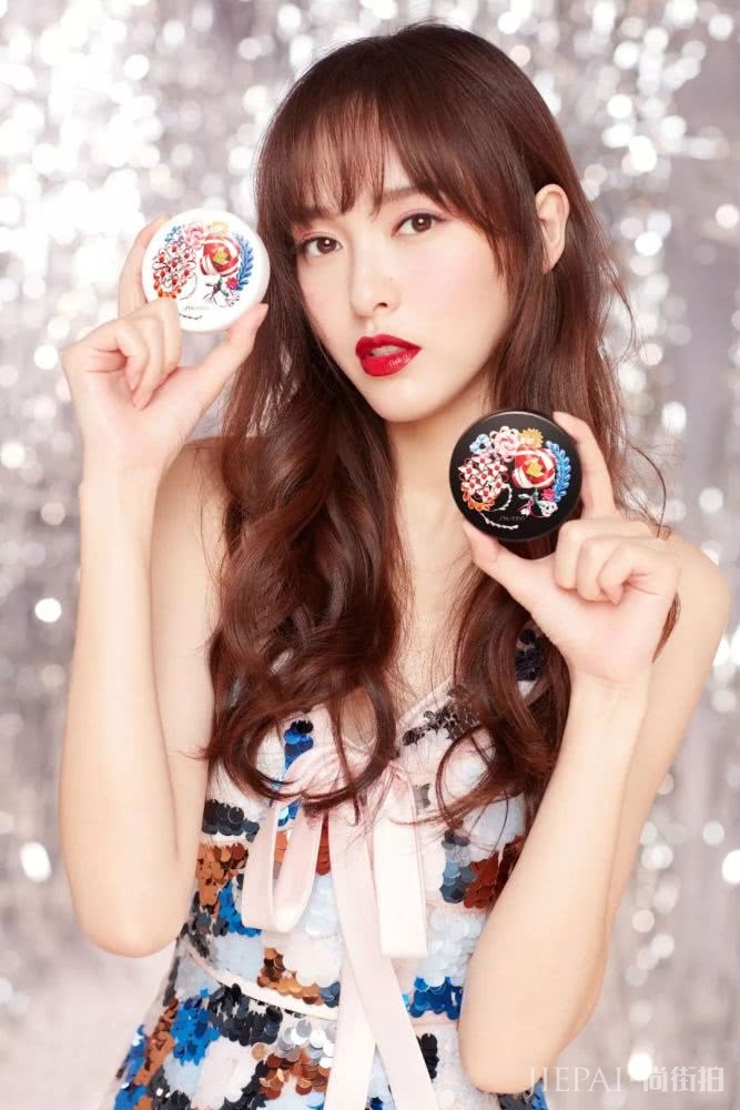 国货越来越会玩了!“发财”眼影和口红你见过吗?