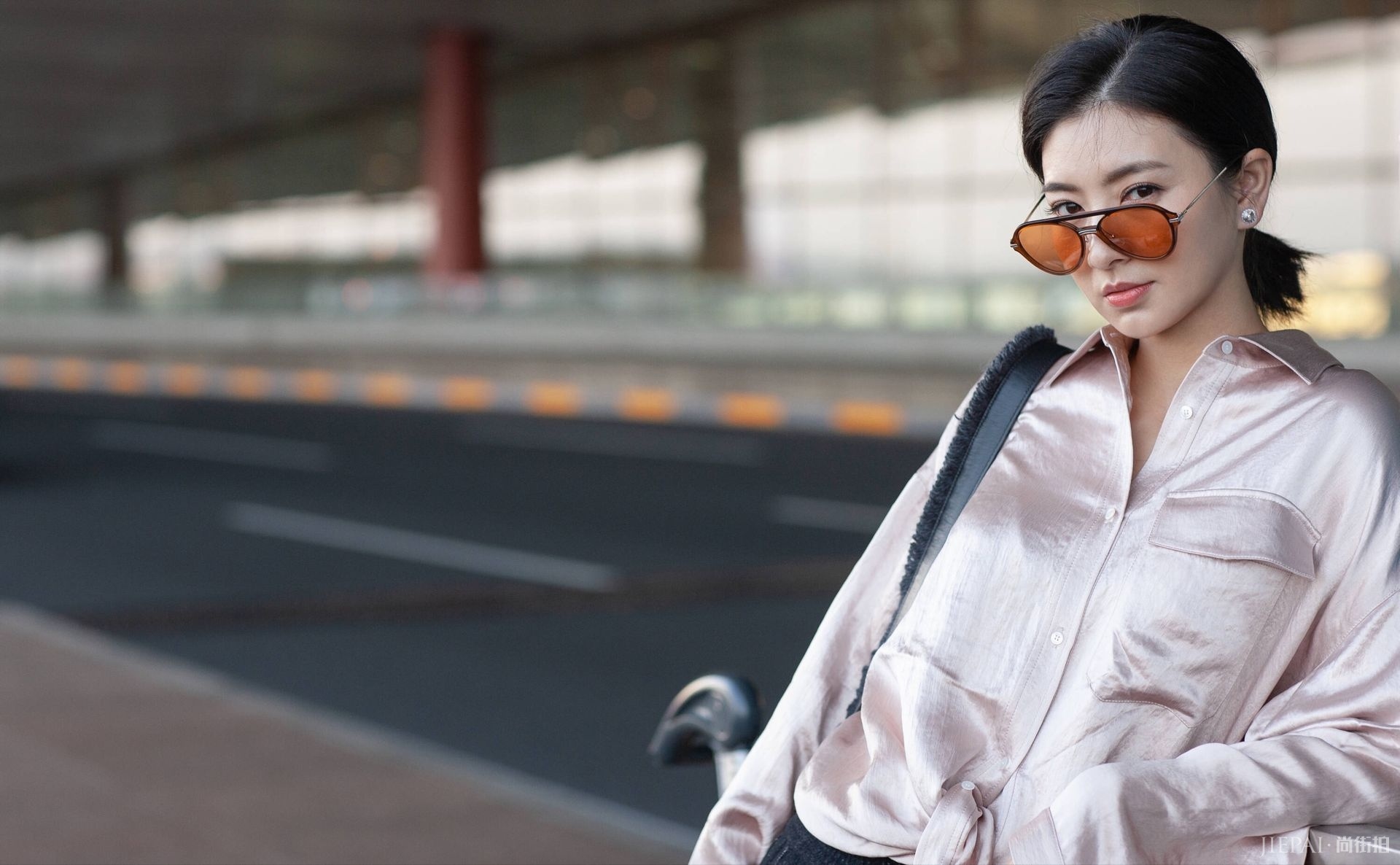 澜溪机场街拍，看起来像路人，却很实用