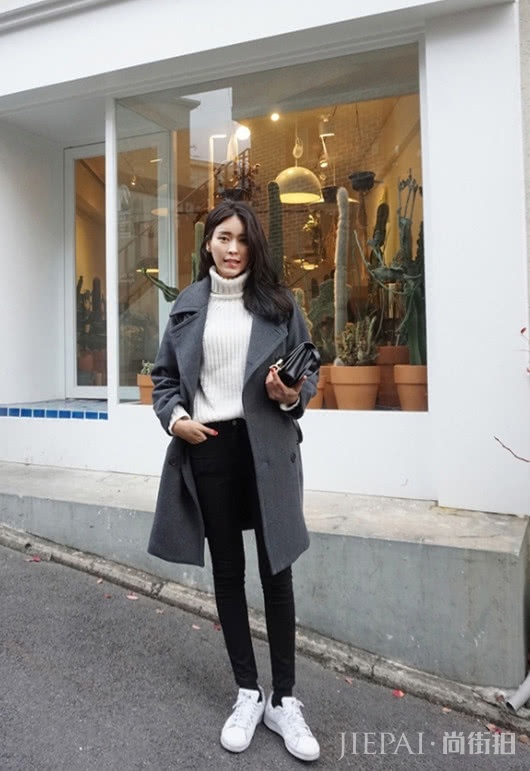 灰色大衣不会穿?这几款搭配look给你全新视觉美感