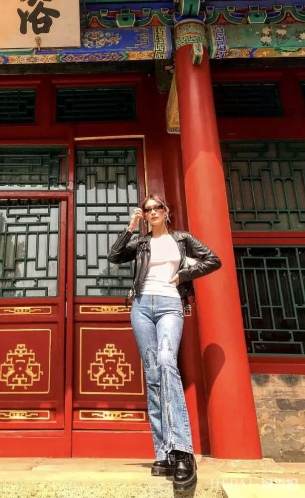 6个最火的拍照姿势，不修图也有大长腿！