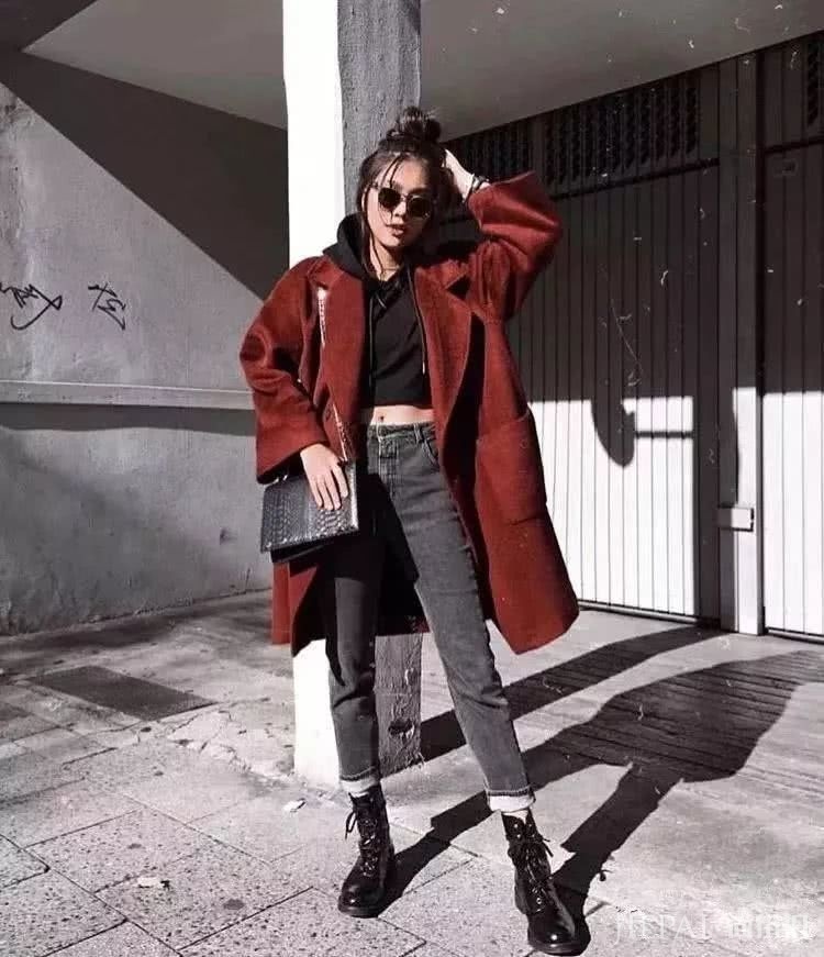 大衣+裤子 冬季街拍裤子这样搭配既保暖又显高