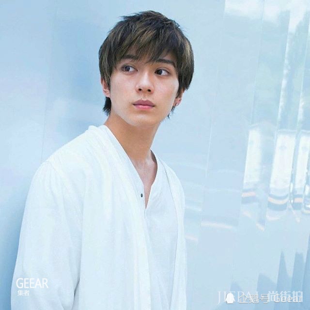 日本国宝级美男排行榜揭晓!24岁的小鲜肉吉泽亮夺冠!