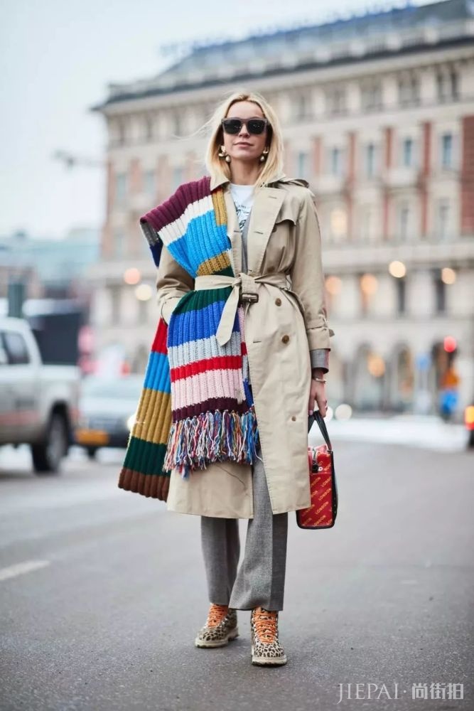 这几条围巾也太惊喜了 承包了今冬的时髦感