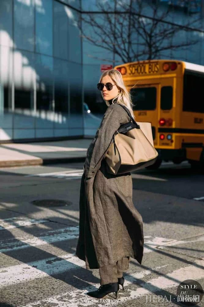 只有女人才懂的Boyish风 是这位时尚博主的拿手好戏
