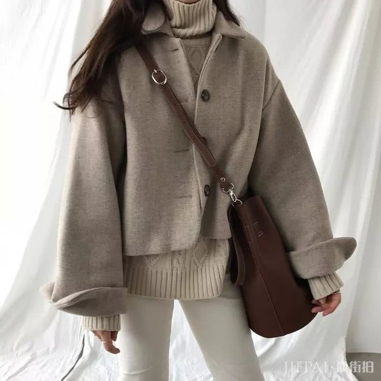 冬天穿这个颜色真的很温柔啊