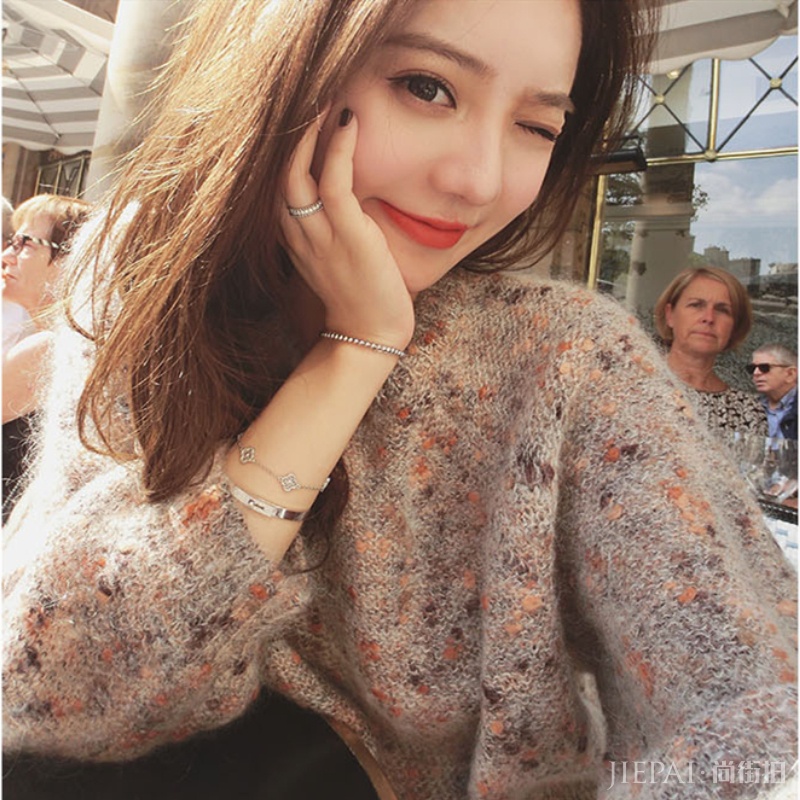 12月穿衣搭配推荐，首推简单又好搭的毛衣