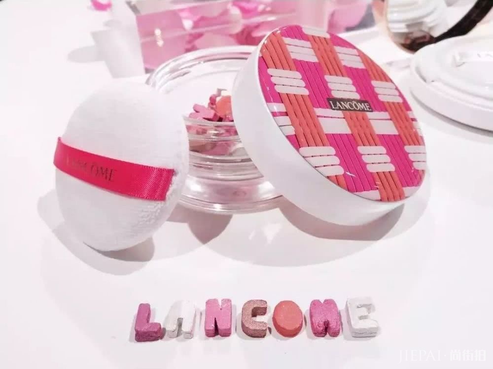 Dior棒棒糖,LANCME字母饼干,19年春季彩妆美到犯规