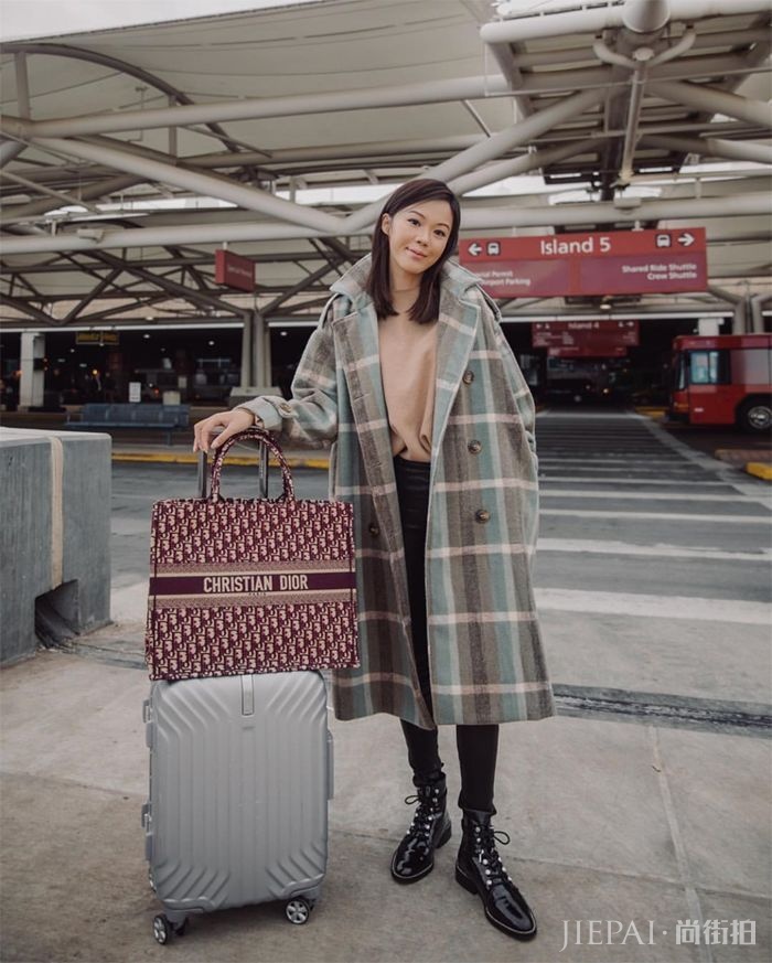 50套“大衣”Look，看完你就知道今年该买啥大衣了