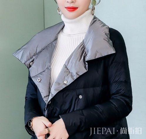 羽绒服就买下面这颜色的，保暖还显年轻!