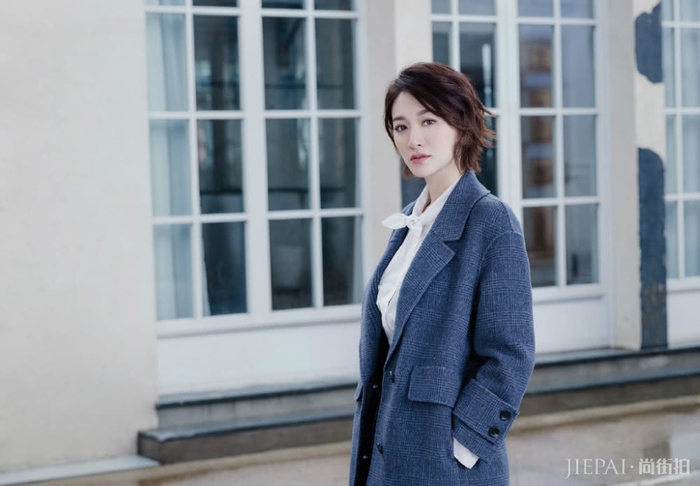 李小冉只不过剪了款短发，大妈变气质女神，惊艳不止一点点