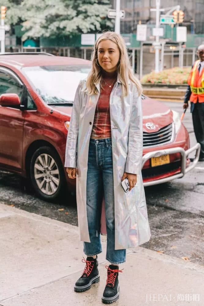 大衣+裤子 冬季街拍裤子这样搭配既保暖又显高