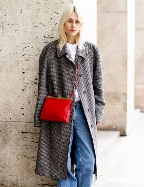 复古潮范的格纹大衣,带你回味经典