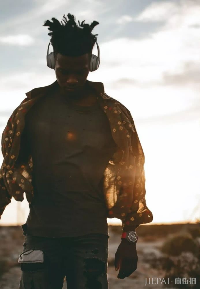 这个年入70亿的低调家族，掌握着ins名流的核心秘密