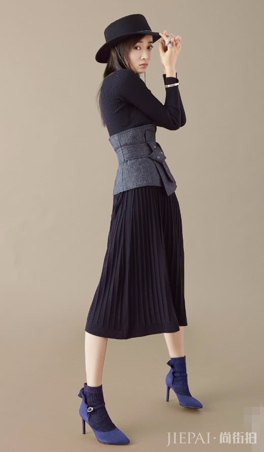 吴谨言增高20厘米却没有跟，这是悬空着在走路了？