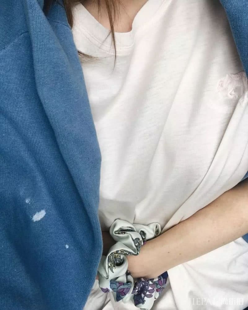 时尚圈太膨胀了吧 小时候1块钱的发圈现在卖到1000 凭什么