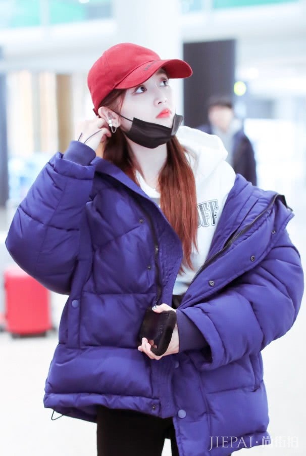 吴宣仪竟穿了双“沙漏鞋”,中间束那么紧不觉得勒?