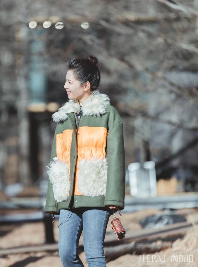 被刘涛美到了,《亲爱的客栈》中扎丸子头甜美俏皮似少女,真漂亮