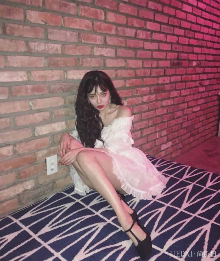 趁这些发型还没火起来,赶紧拿去找Tony,个个显脸小不挑人