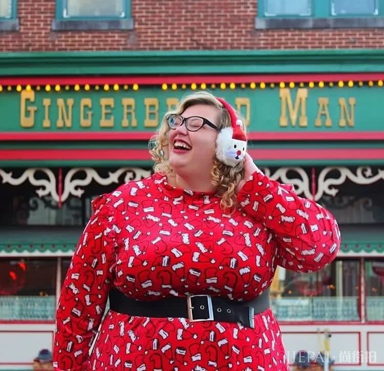 圣诞节最会打扮的网友合集!美女秀身段、沙雕扎堆