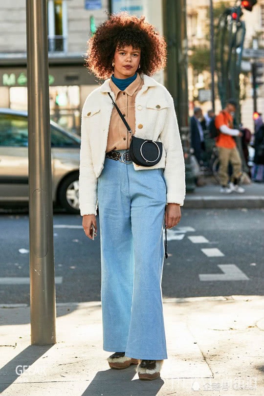 法式风格街拍带给你满满穿搭灵感 这样穿才叫优雅