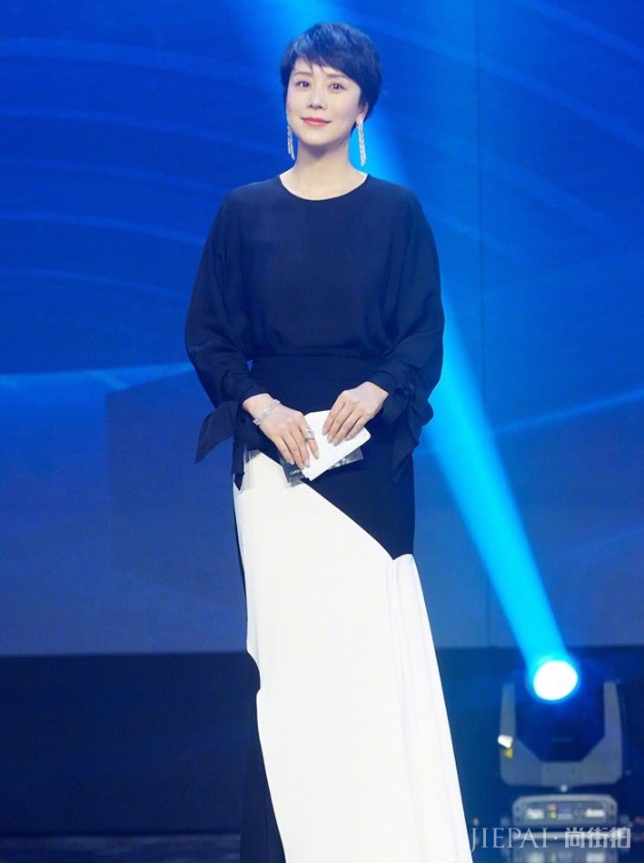 海清穿搭时尚的她让人惊艳了