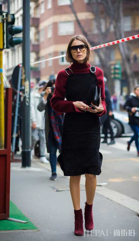 优雅清新的冬日倩影高领毛衣怎么穿