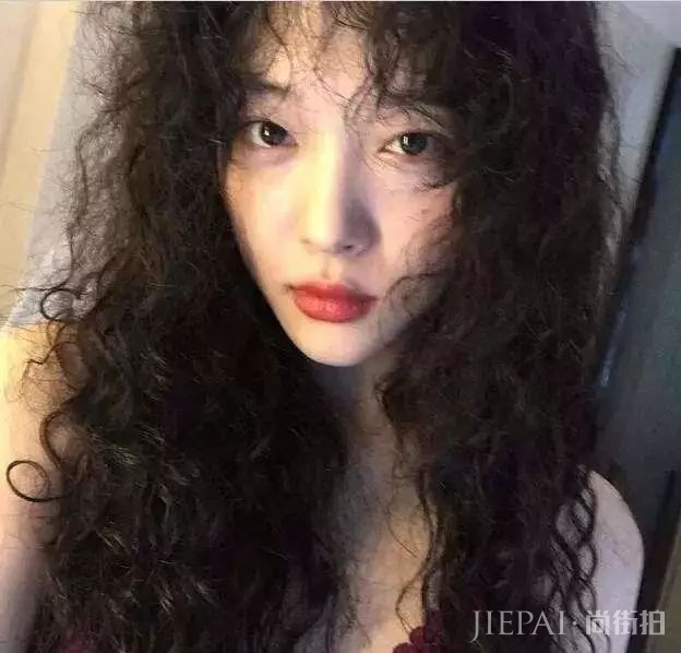 羊毛卷——继"辛芷蕾"后又将爆火的发型!