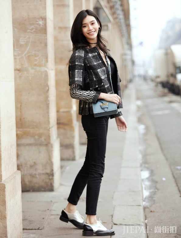 超模奚梦瑶新造型亮相!