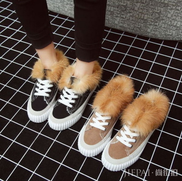 一双可以在冬天横扫衣橱的帆布鞋!