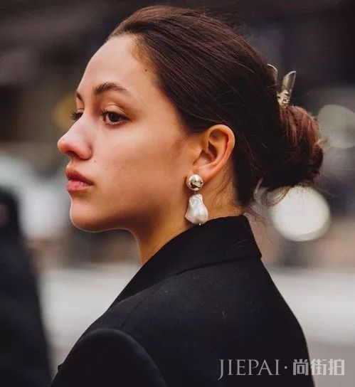 一秒变精致变高级的时髦单品，今年流行这个款！