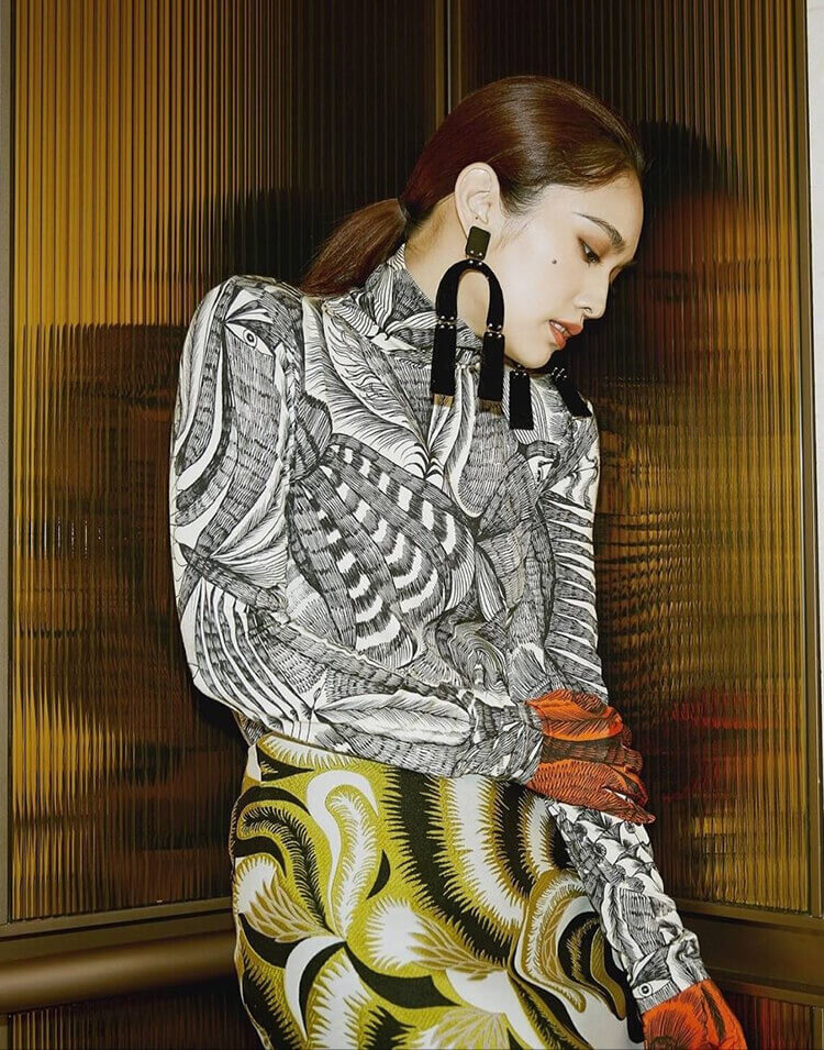 学杨丞琳穿连衣裙,轻松赛过时尚达人!