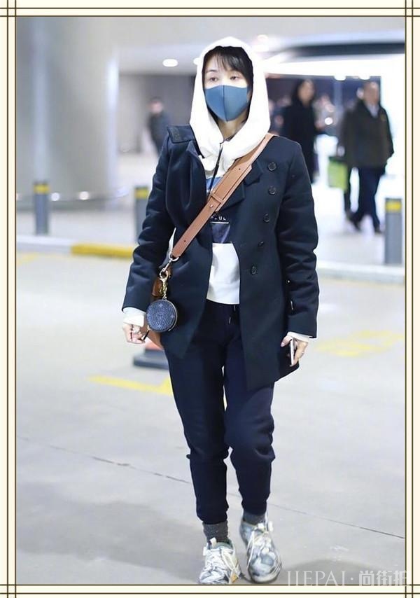 迪丽热巴王子文都在这样穿袜子包裤脚!