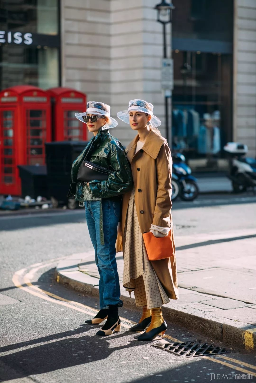 大衣+长裙，真的美Skr人啦！