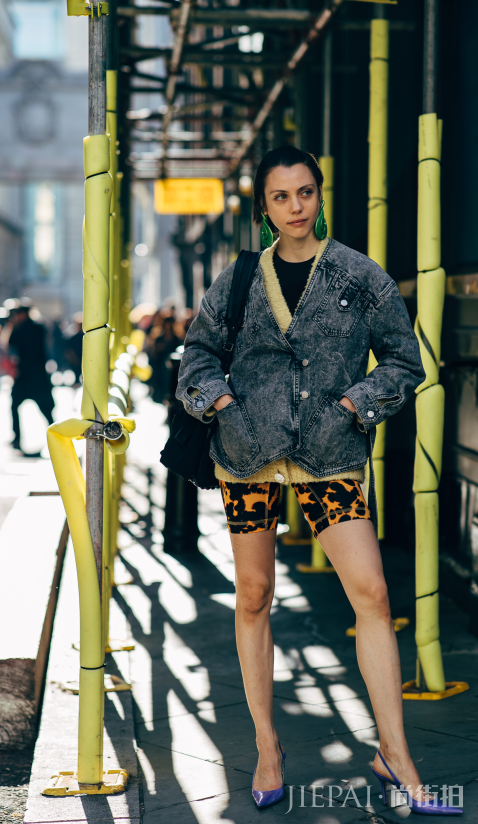 中短款大衣如何搭配 休闲随性混搭街头风